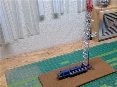 Seaboard Oil model drill rig 2